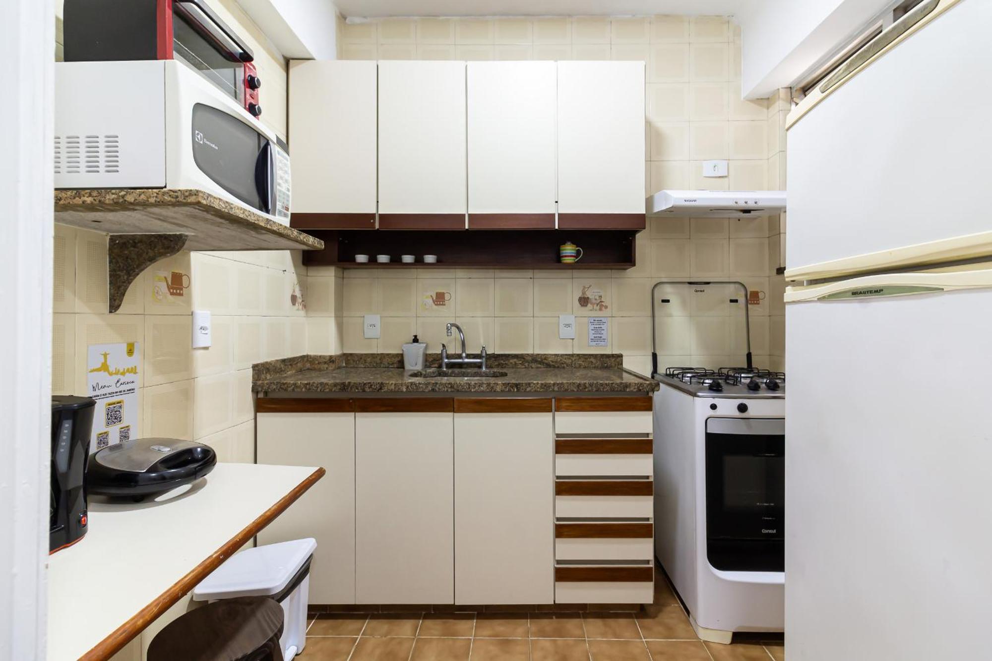 Apartamento 5 Minutos Da De Copacabana - Pi502 *